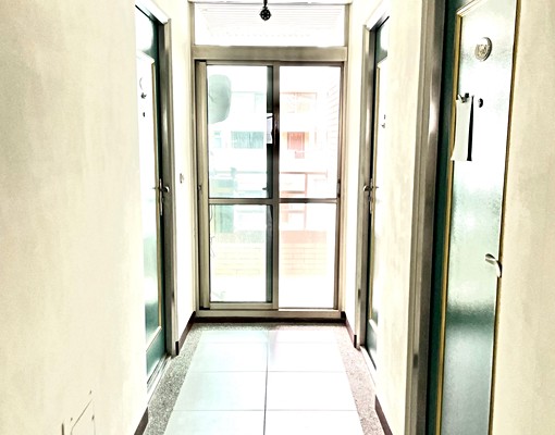 屋主直租可租補⭐獨立陽台⭐電梯大樓⭐子母車⭐室內機車位 - Image 8