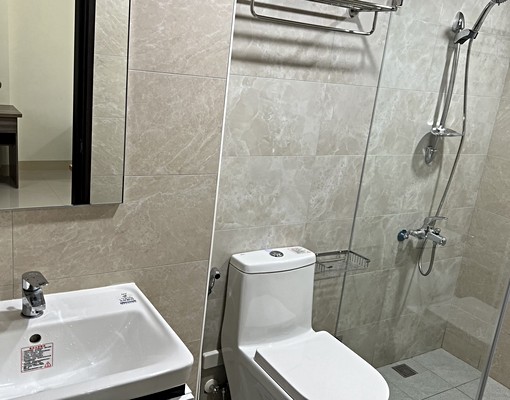 全新透天電梯套房出租 - Image 7