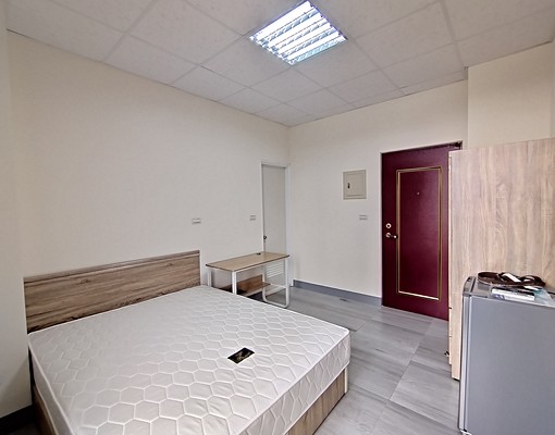 專營青埔租屋/近A18青埔國中/超值電梯套房/獨立陽台洗衣機 - Image 2