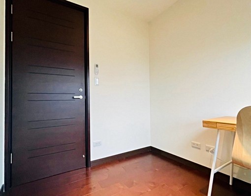 捷運高樓景觀裝潢家具家電兩房平面車位另租 - Image 13