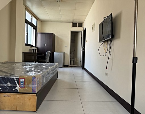 全新分租套房近國立成功大學與台南火車 - Image 8