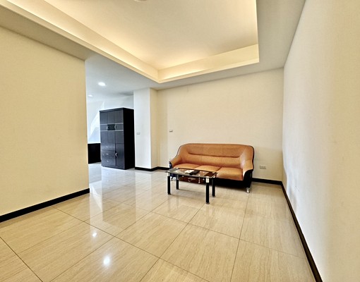 興安商圈一點利旁。一房一廳大套房獨洗曬 - Image 6