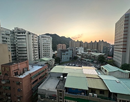 三峽綻美精裝4房雙車位全套家具電可租屋補助 - Image 10