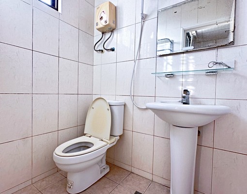 《翰林苑》朝陽修平亞大~陽台電梯套房 - Image 5