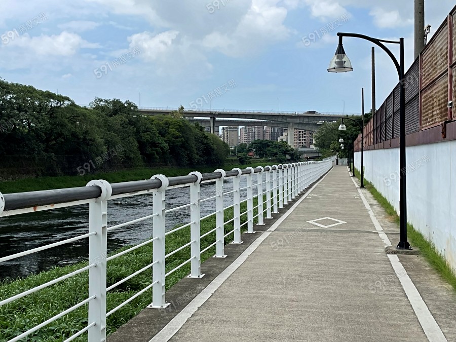 中悦松花園環境圖