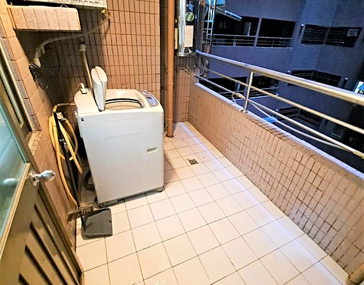 圖書總館套房★三多捷運/大遠百/85大樓 - Image 10