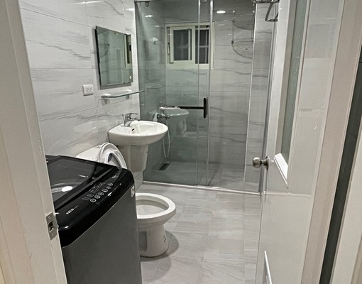電梯大套房近高應大大昌正忠商圈仲介勿擾 - Image 4
