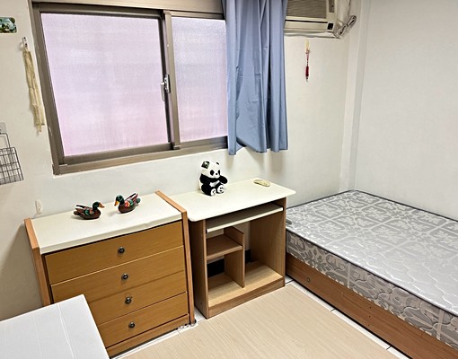 大對外窗.江翠捷運步行3分網路套房 - Image 1