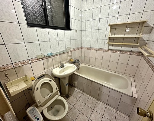 住辦門前可停2台車/兩房兩廳兩衛 - Image 6