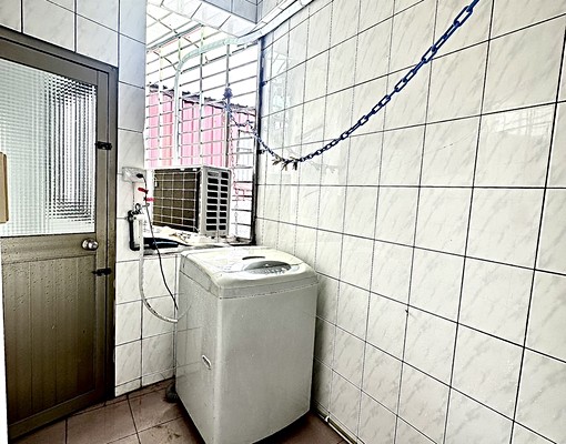 (頂加)中和國小旁近中和捷運站、整層住家三房三衛 - Image 15