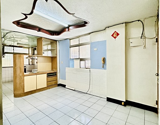 駁二特區｜公寓二樓稀有2房格局❤️免服務費11/16開放看屋 - Image 2