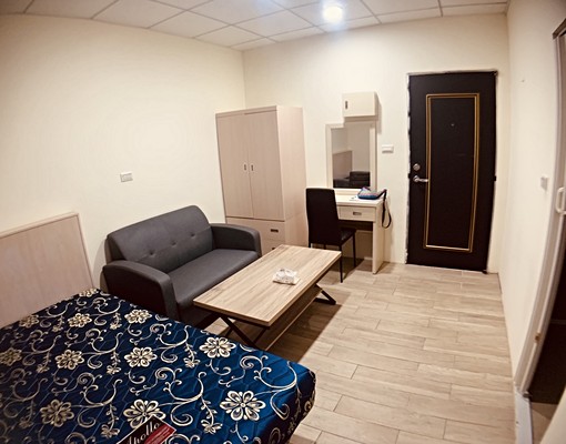 ★附車位★獨洗★沙發大套房 - Image 2