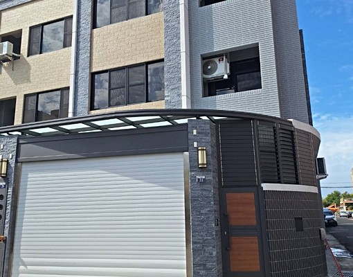 租✨近全新電梯別墅｜四間大套房｜可入戶籍 - Image 1