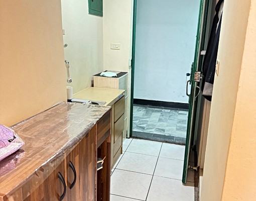 獨立套房附小家電含第四台可寵 - Image 5