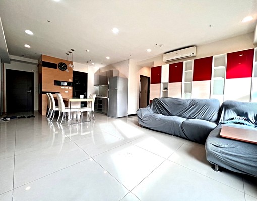 國安一路.新杜拜台水台電朝南兩房含車位 - Image 2