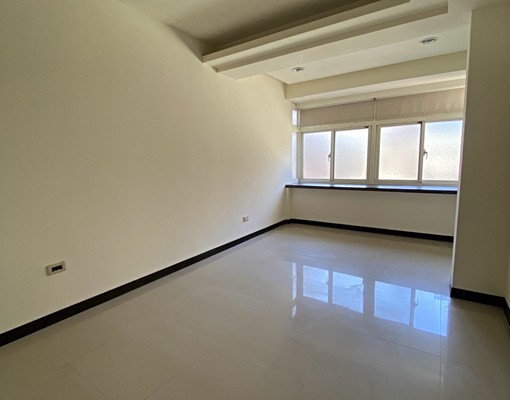 ☎️中信小郭☎️中正路商圈標準三房屋況佳✨租補報稅 - Image 5