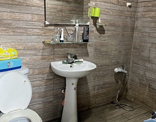 走路3分鐘捷運鳳山西站，雅房5000，網路、水費、公電均免費 - Image 2