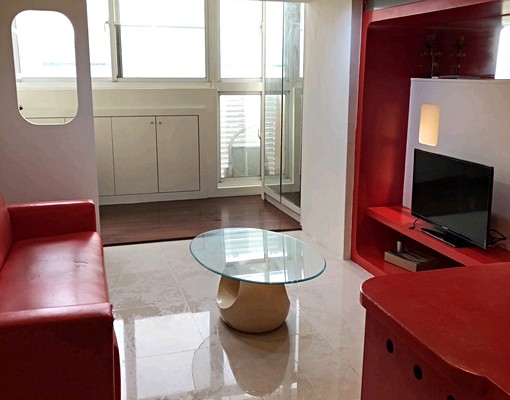 高雄火車站前樓中樓出租近正忠排骨 - Image 2