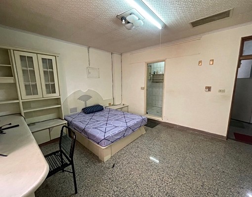 庭園獨立別墅型雅房套房出租護士學生優先 - Image 5