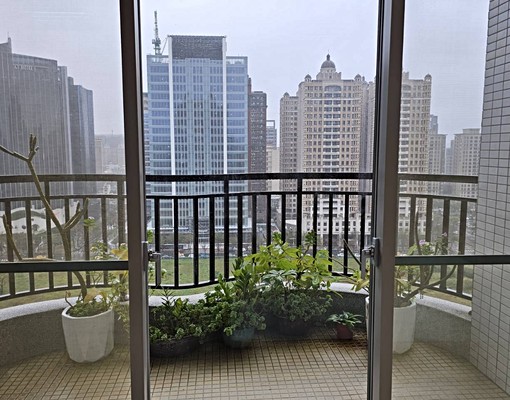 免仲介走路到高鐵大坪數漂亮陽台高級住宅高樓層全新裝潢 - Image 2