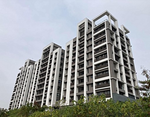 湖仔內🏠全新✨景觀三房7-11/全聯旁近82道路年繳可另計 - Image 1