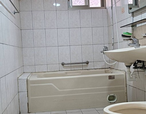 大道新城大3房附平面車位 - Image 6