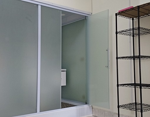 鳳山五甲簡約寛敞套房，生活機能佳便宜租 - Image 9