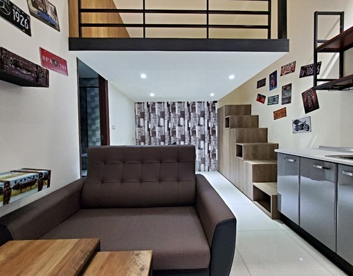 精緻裝潢一樓套房全配備(附機車位) - Image 1