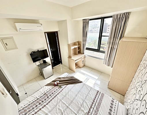 喜歡我外衣💖可租補可貓陽台獨洗💖室內機車位 - Image 1