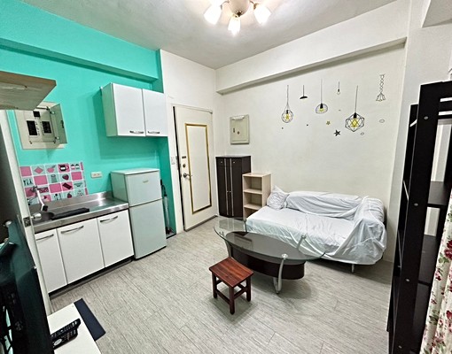 可租補.可貓.超大陽台..2房1廳.地點絕佳 - Image 2