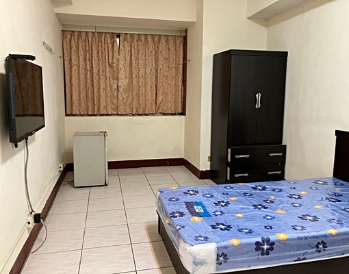 地點佳好停車臨711.全家 - Image 1