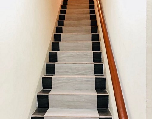 三樓15坪大套房,有獨立陽台洗衣機 - Image 9