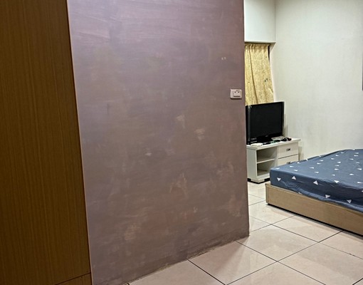 近火車站安靜住宅區獨立套房32吋液晶 - Image 7
