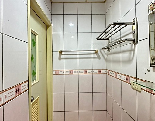 A菜寮丨可租補丨附網路第四台、水丨一卡皮箱入住 - Image 11