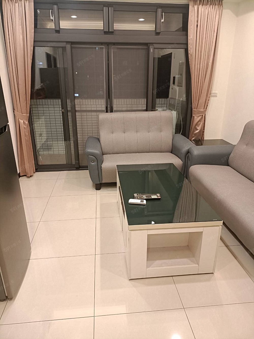 佳瑪電梯兩房住家,可政府租屋補助,附傢俱 - Image 1