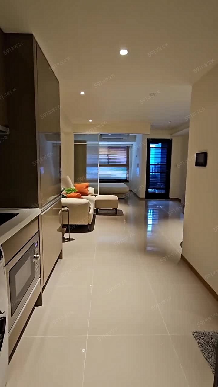 汐止星野之森裝潢新穎精美大套房全套家具電可租補 - Image 1