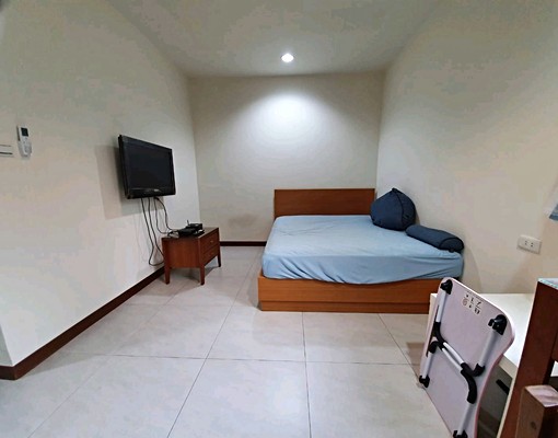 中正路~藝文特區~雅緻套房 - Image 2