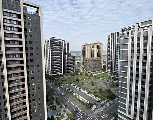 ☎️中信小郭☎️帝國花園高樓景觀3房+車 - Image 1