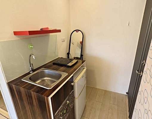 環球百貨溫馨大套房、可開伙、有窗、獨立洗衣機 - Image 4