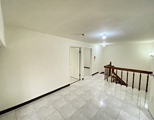 (可租補）大里塗城軟園區旁雙車1+2樓/大面寬臨路店住 - Image 8