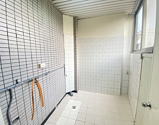 (可租補）大里塗城軟園區旁雙車1+2樓/大面寬臨路店住 - Image 14