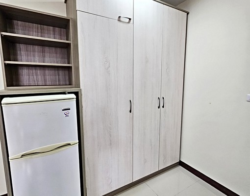 👍誠信小施🏠新化國中優質大套房獨立陽台🉑租補獨立洗衣機 - Image 5