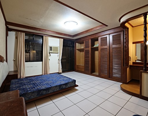 開元路透天五樓6房,百坪含平面車庫,地坪35 - Image 3