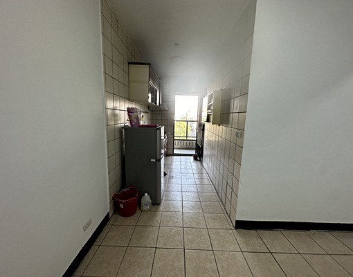 中華路一段全配家俱三房【喜歡可談】 - Image 1