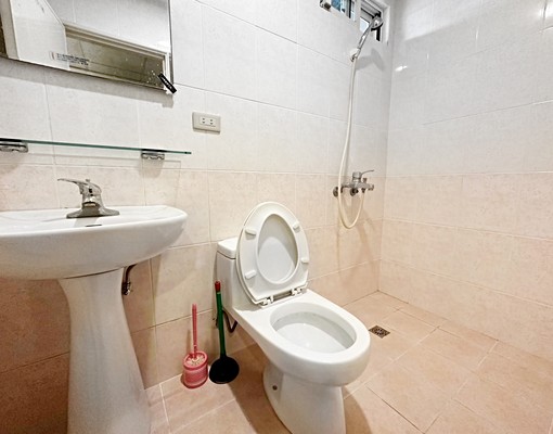 免佣)耕莘醫院【超值租案】衛浴有窗★水泥隔間★採光優 - Image 5