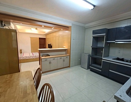 博愛國小嘉基10坪高檔全新套房出租 - Image 3