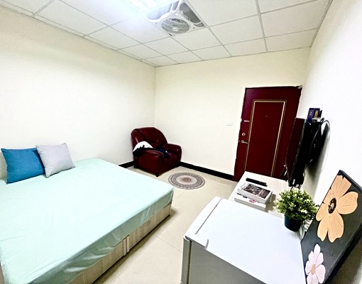 麥當勞商圈大套房/家具家電齊/網路第四台 - Image 1