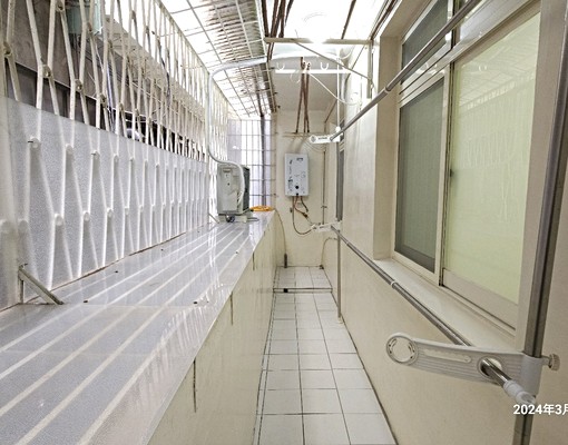 中和捷運站威力廣場，拋光石英磚水電都換過 - Image 14