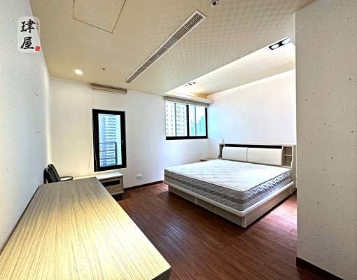 正七期稀有樓中樓🖍四房大露台/平車 - Image 2