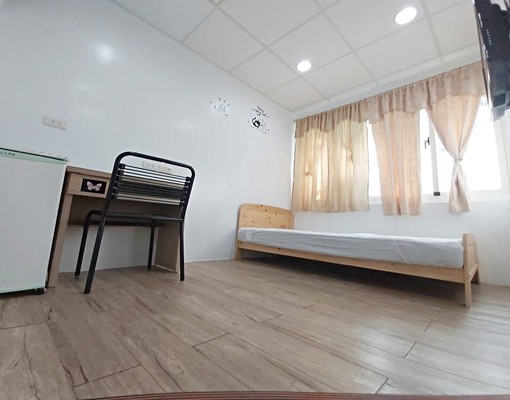 海山捷運旁全新裝潢邊間優質套房季繳優惠限女 - 591租屋網 - Image 1